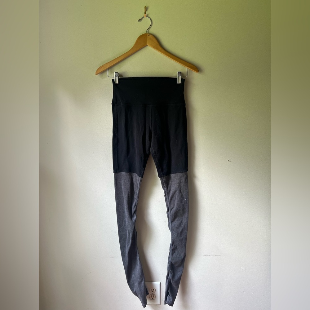 ALO Black and Gray Goddess Colorblock Leggings